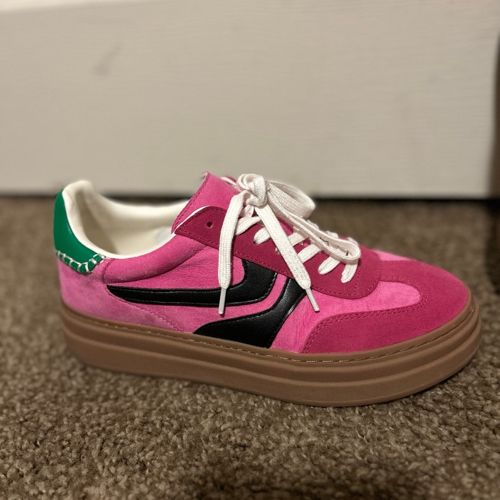 Steve Madden Pink and Green Platform Sneakers